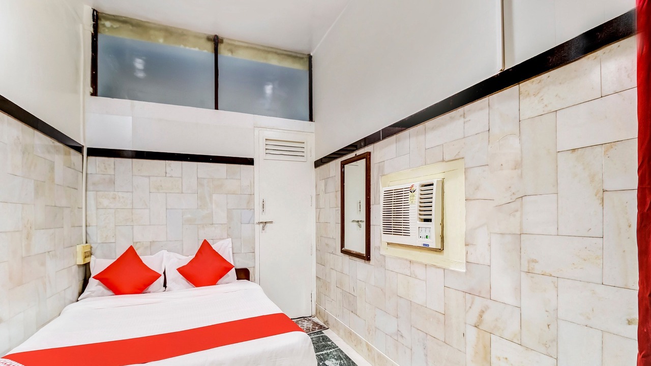 Photo of Bedroom in Mazgaon