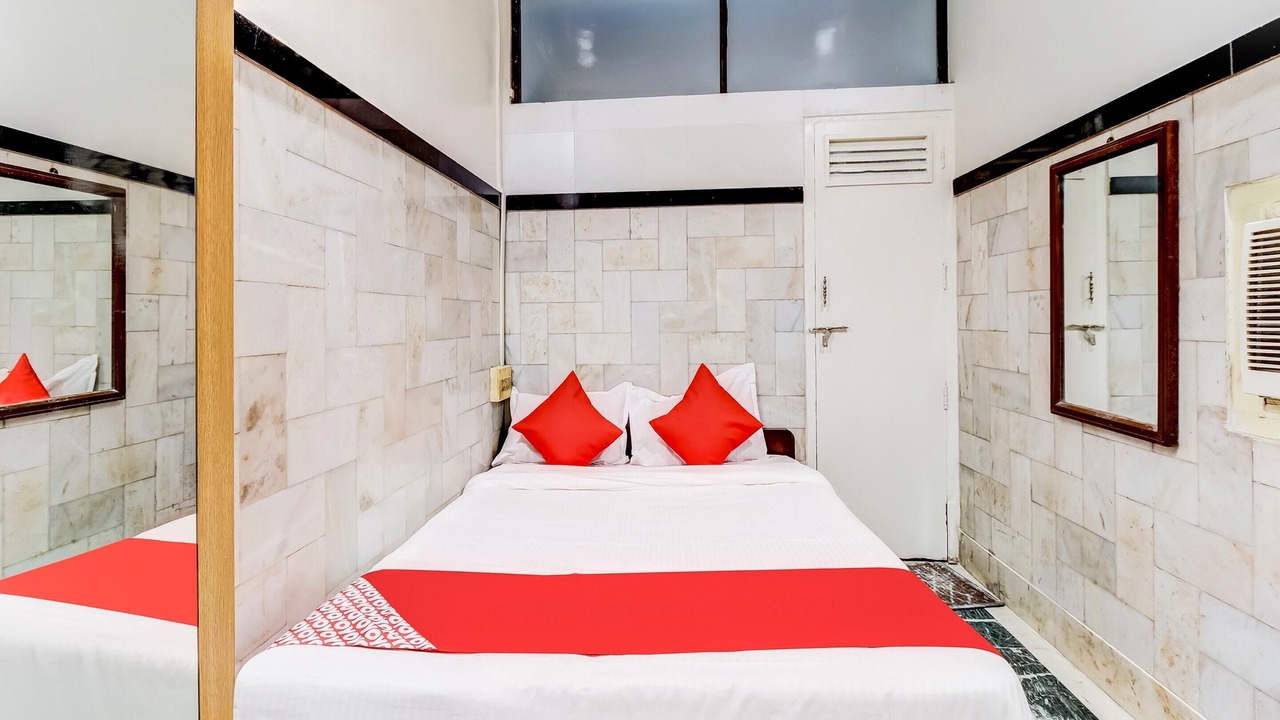 Photo of Bedroom in Mazgaon