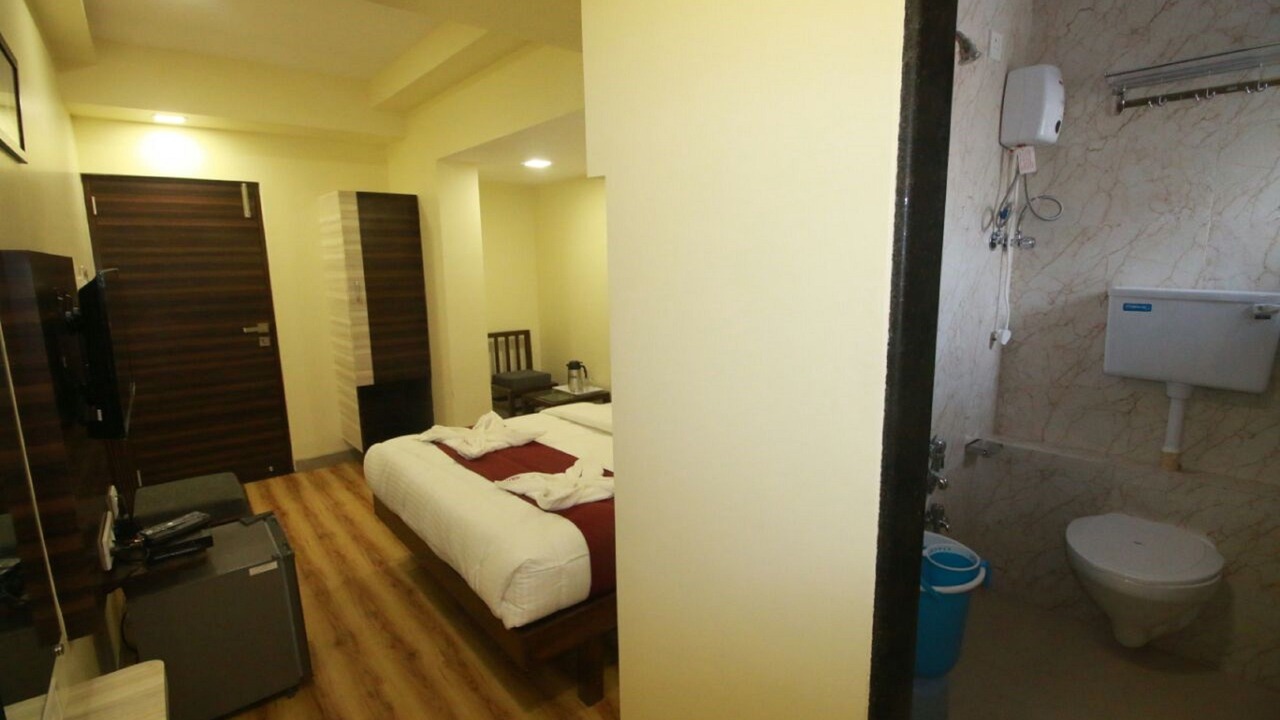 Photo of Bedroom in Vile Parle West