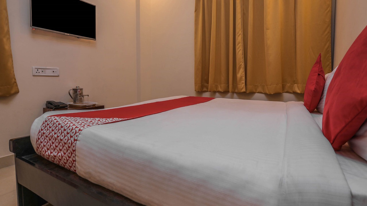 Photo of Bedroom in Begumpet