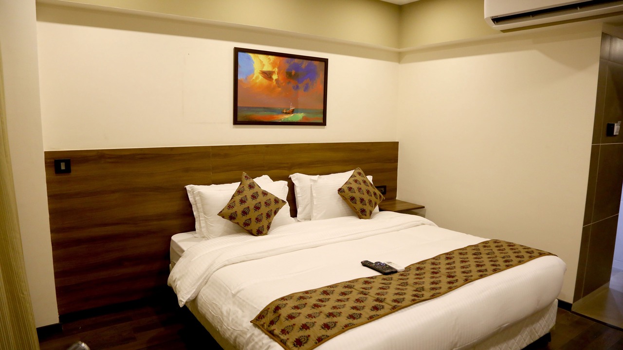Photo of Bedroom in J B Nagar