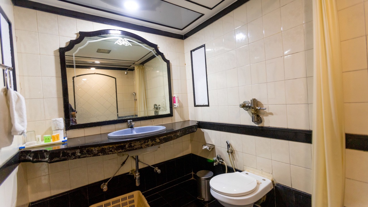 Photo of Bathroom in Wellington Pier