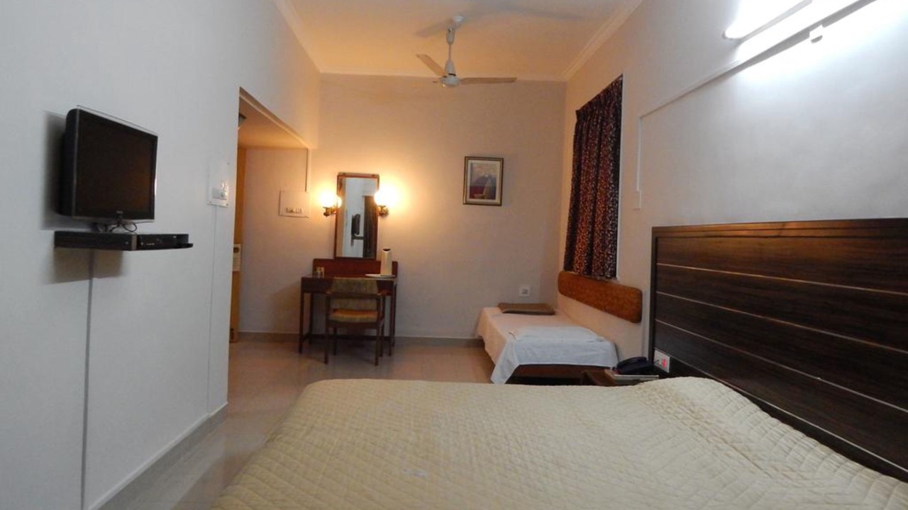 Photo of Bedroom in Deccan Gymkhana