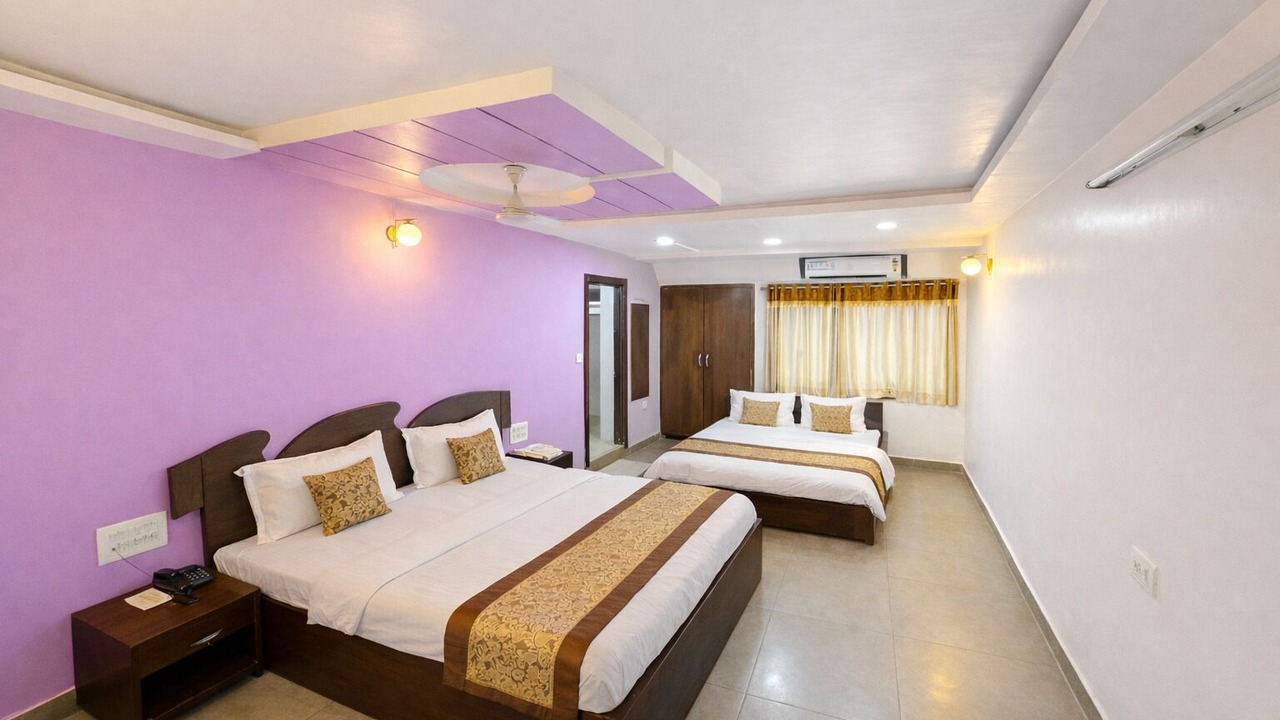 Photo of Bedroom in Mount Abu