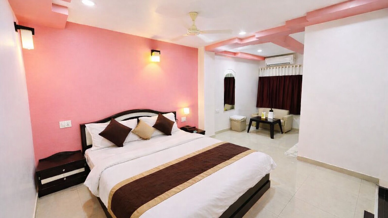 Photo of Bedroom in Mount Abu