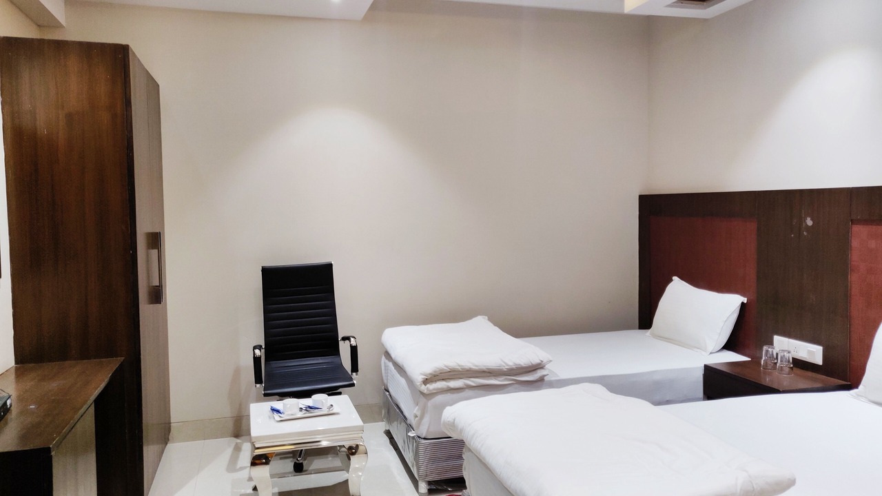 Photo of Bedroom in Bodh Gaya