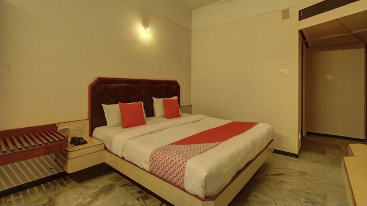 Photo of Bedroom in Madurai Main