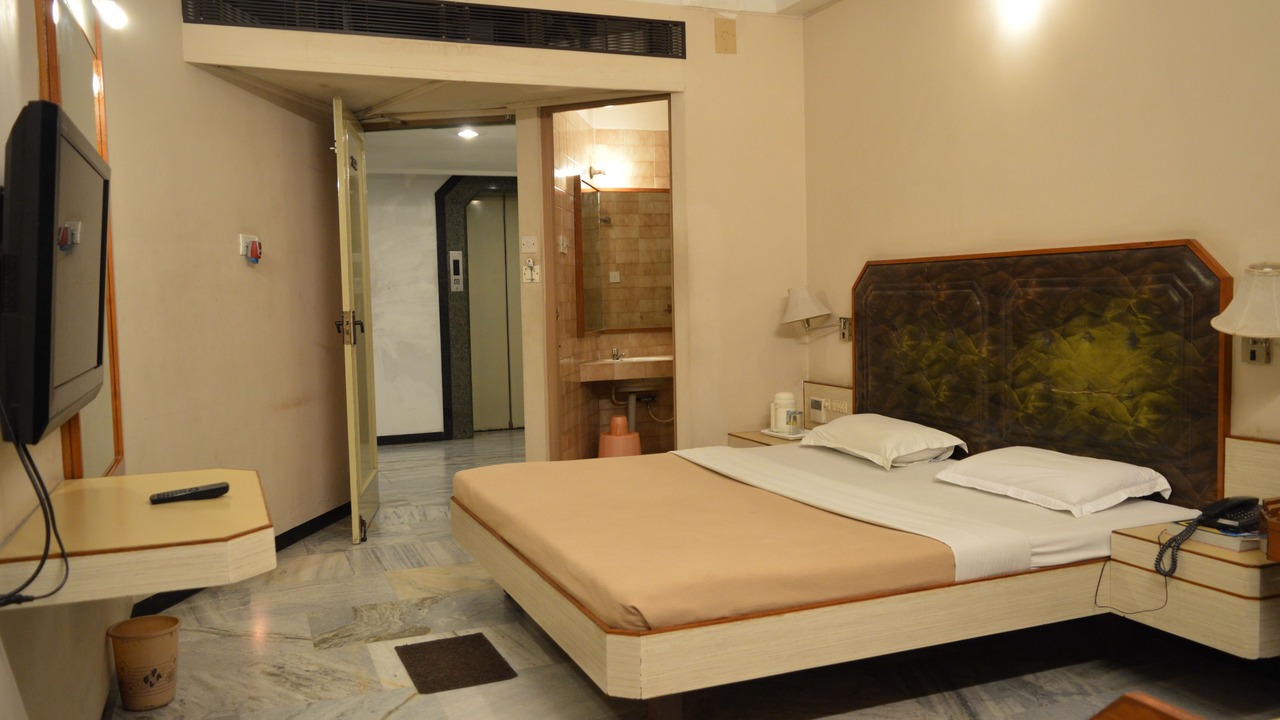 Photo of Bedroom in Madurai Main