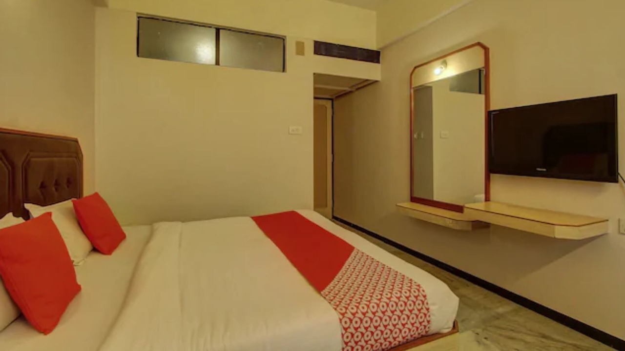 Photo of Bedroom in Madurai Main