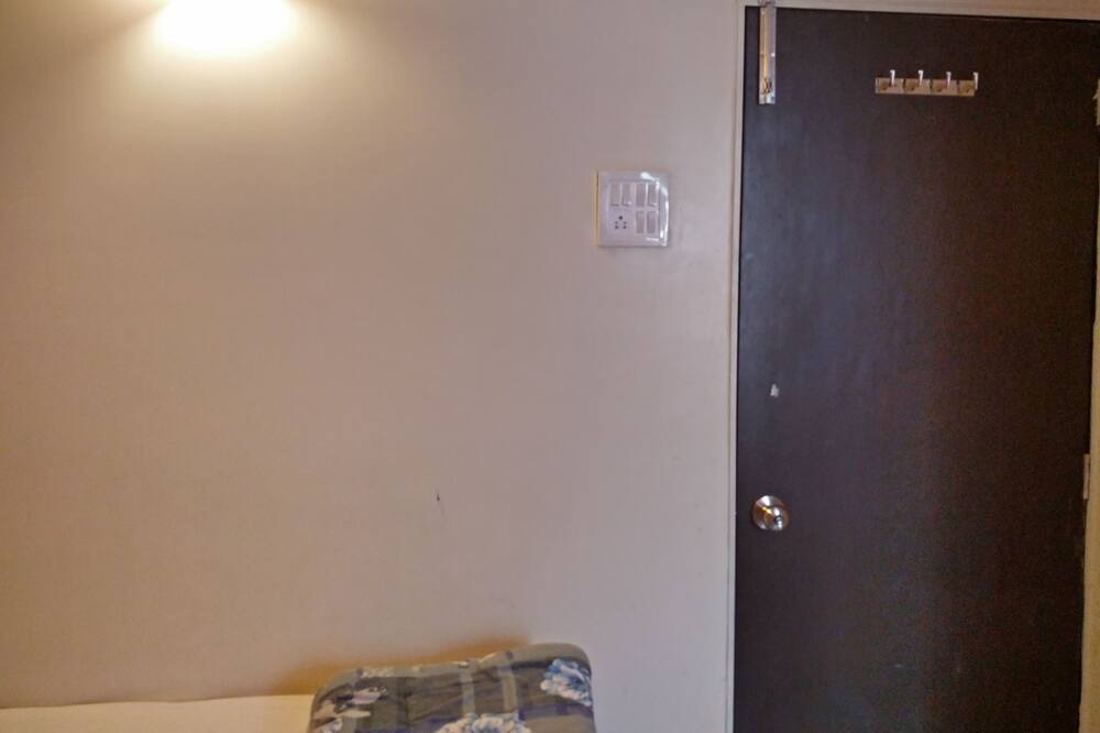 Photo of Bedroom in Dadar