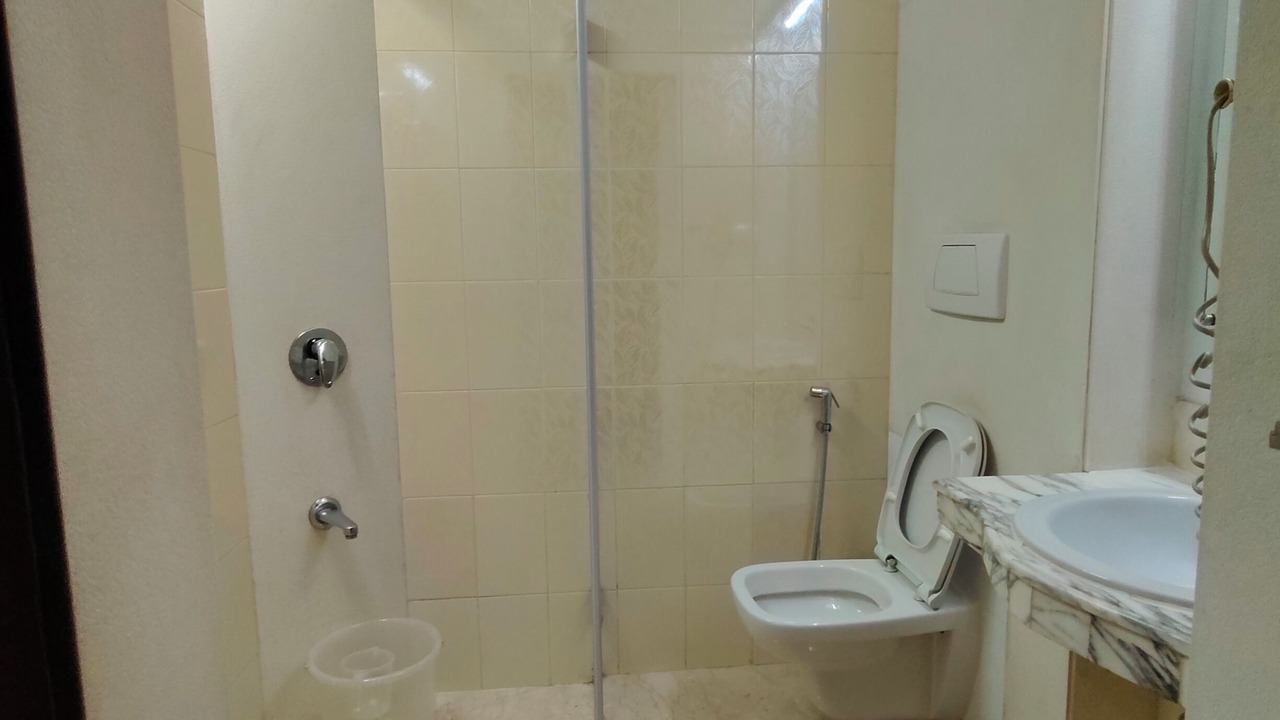 Photo of Bathroom in Santacruz