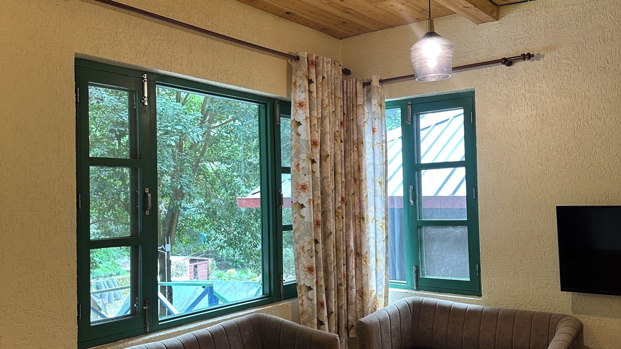 Photo of Bedroom in Naukuchiyatal