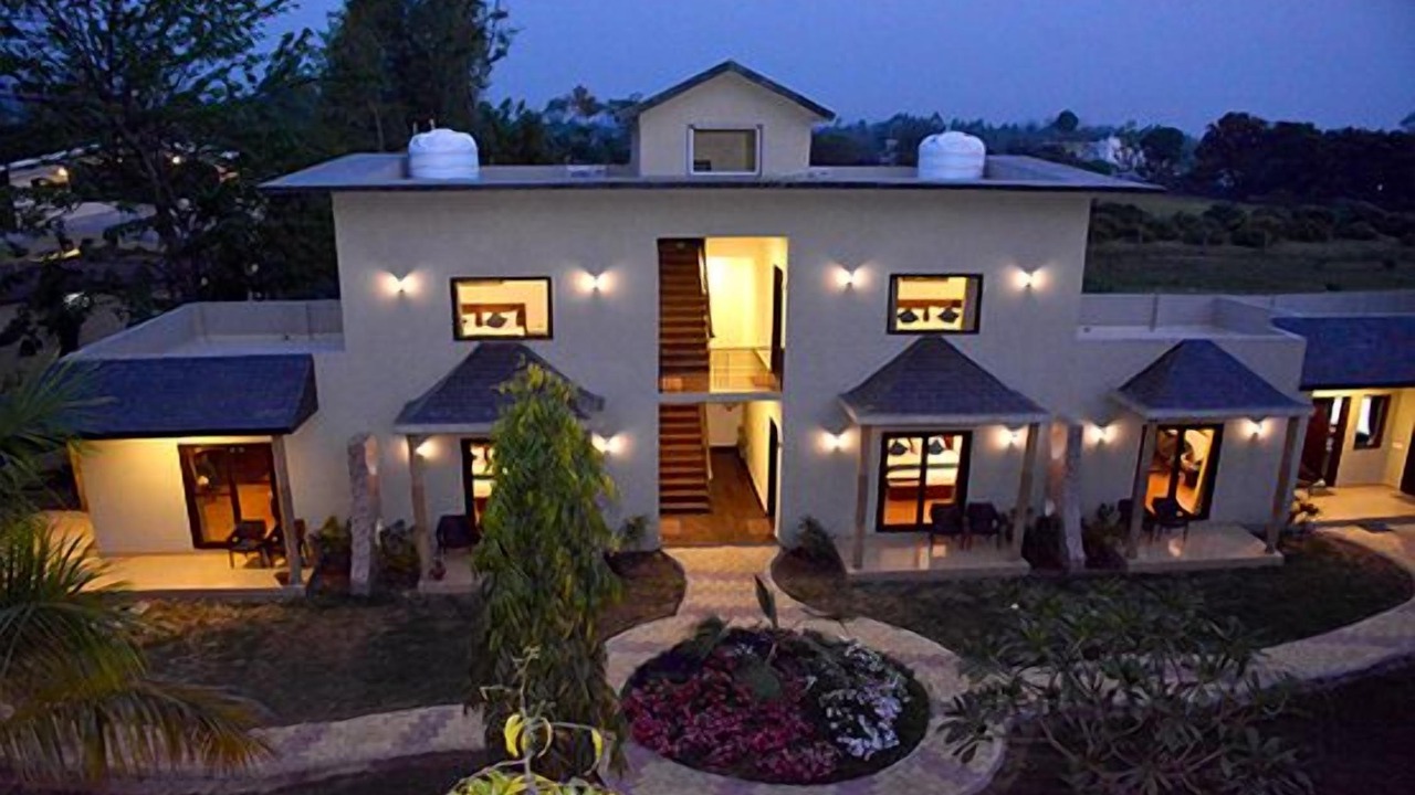 Photo of Buildings in Ramnagar