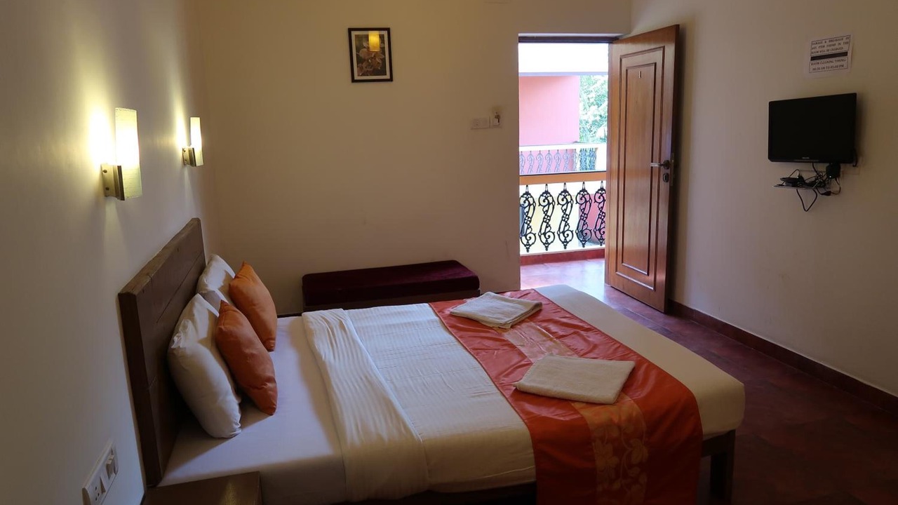 Photo of Bedroom in Calangute