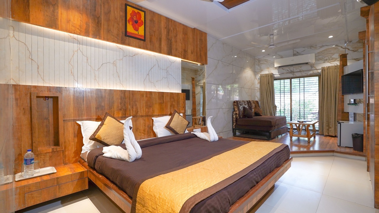 Photo of Bedroom in Matheran
