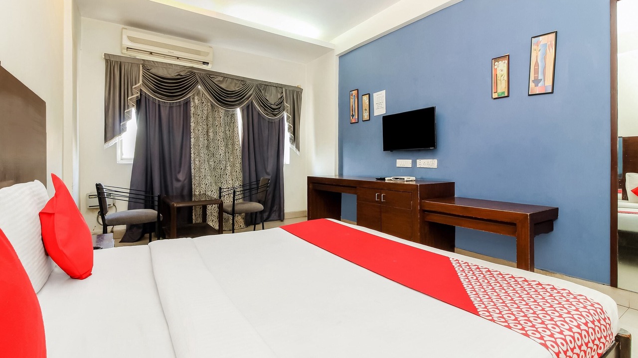 Photo of Bedroom in Begumpet