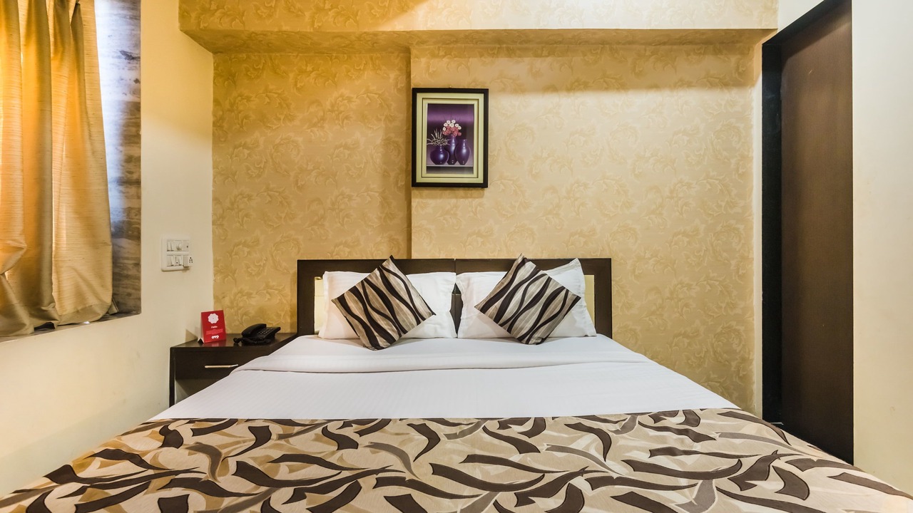 Photo of Bedroom in J B Nagar