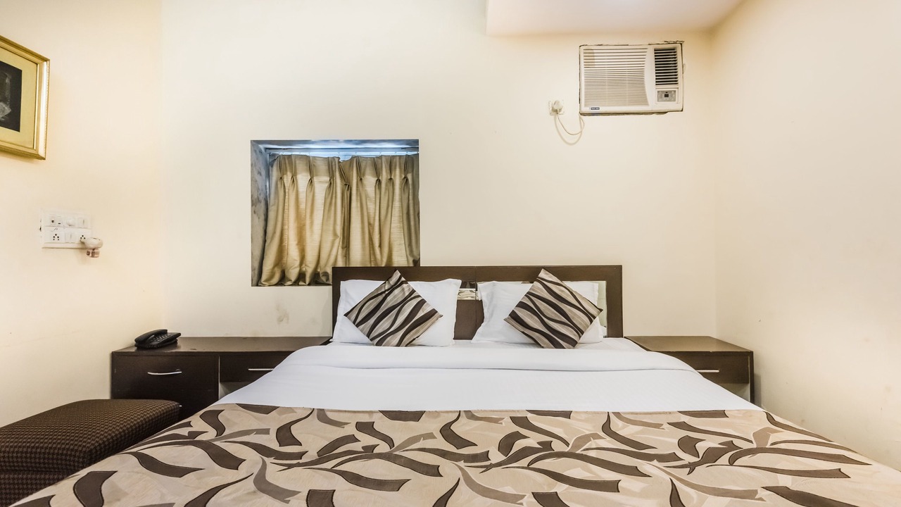 Photo of Bedroom in J B Nagar
