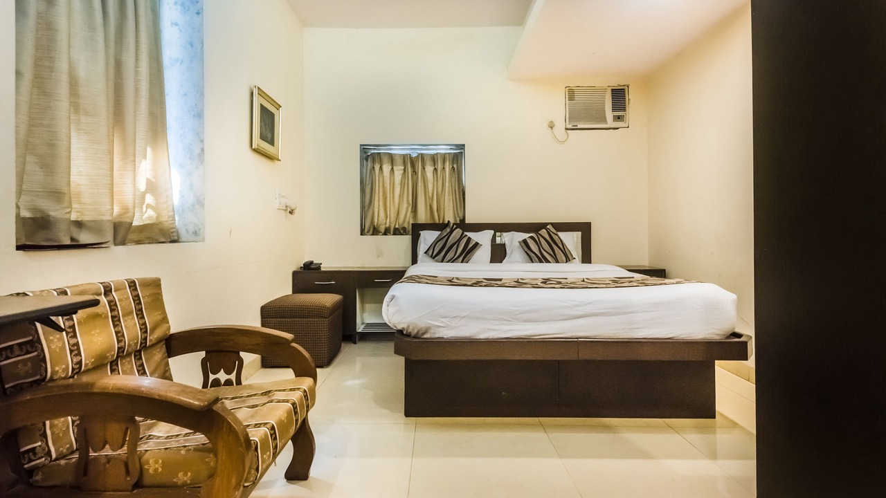 Photo of Bedroom in J B Nagar