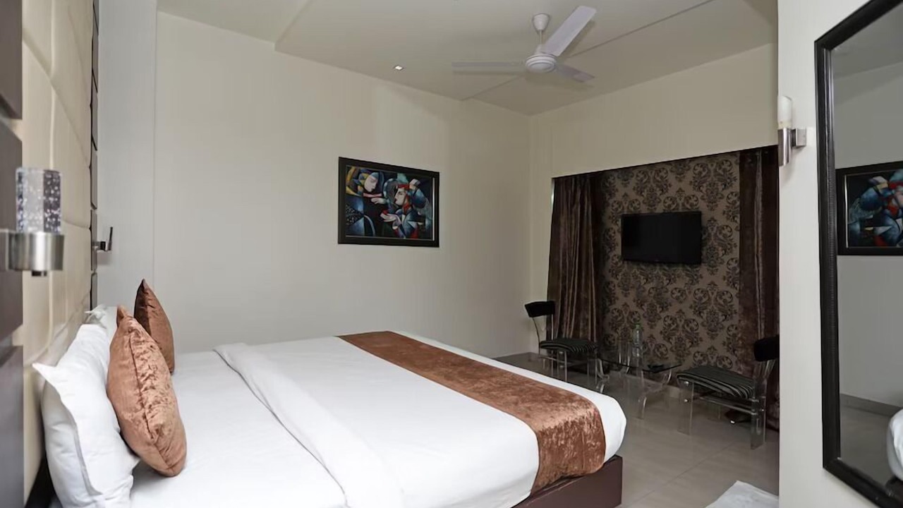 Photo of Bedroom in Bareilly
