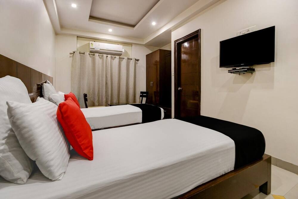 Photo of Bedroom in Adarsh Nagar
