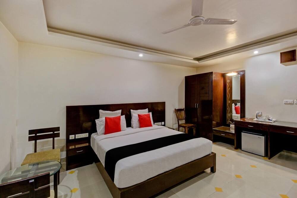 Photo of Bedroom in Adarsh Nagar