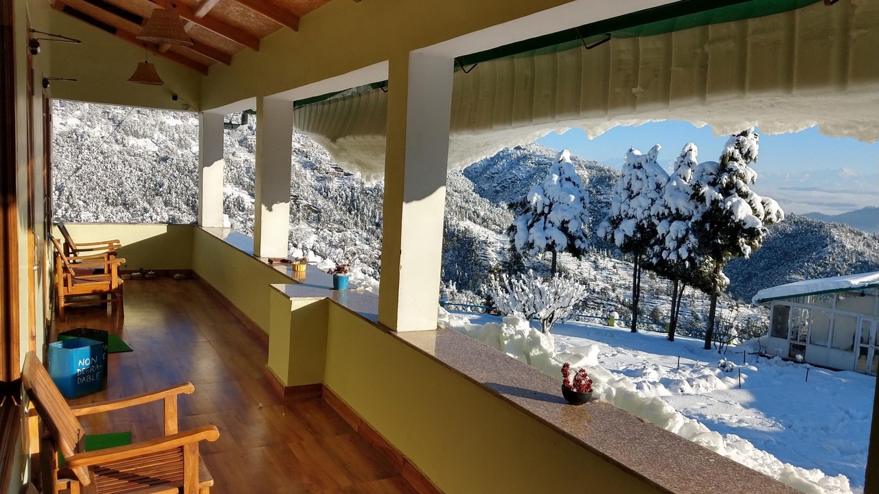 Photo of Bedroom in Mukteshwar