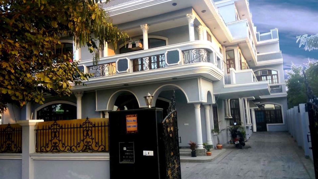 Photo of Buildings in Greater Noida