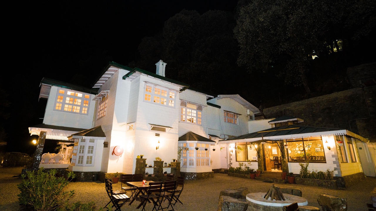 Photo of Buildings in Nainital