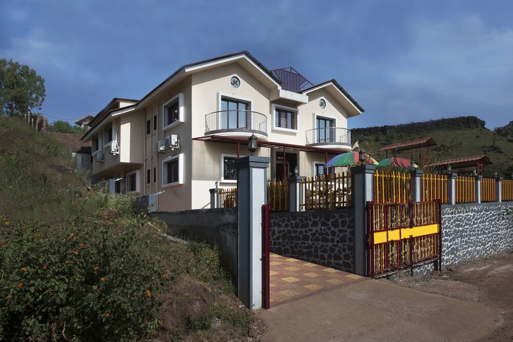 Photo of Outdoor in Mahabaleshwar
