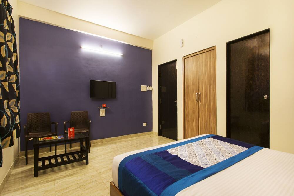 Photo of Bedroom in Mahabaleshwar