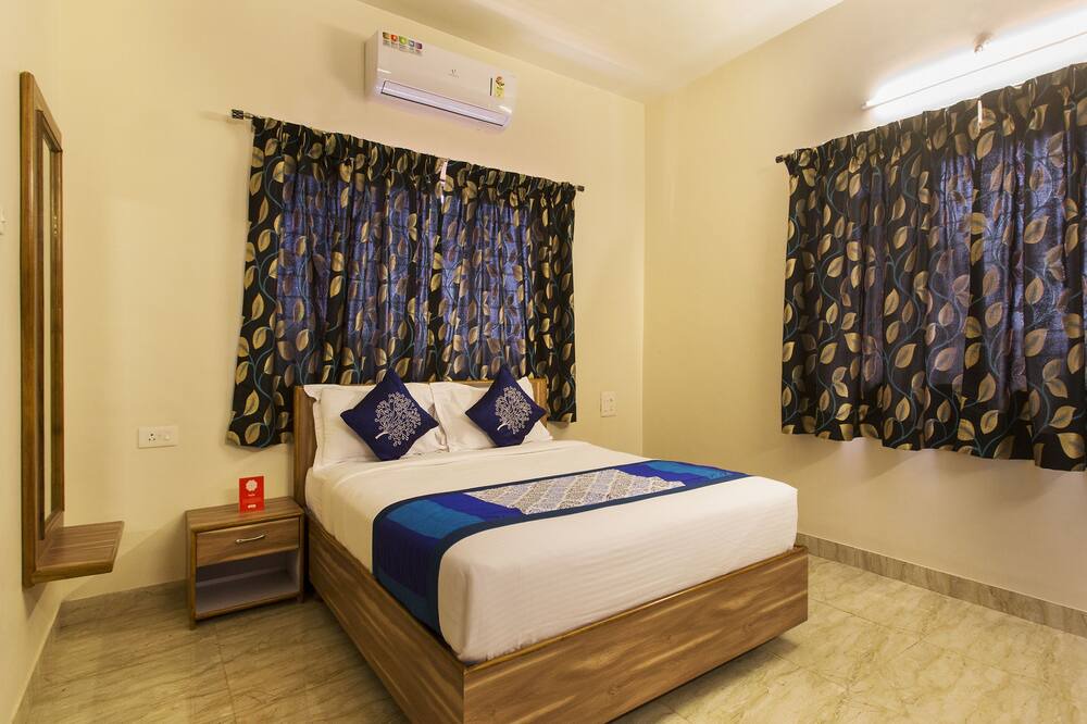 Photo of Bedroom in Mahabaleshwar