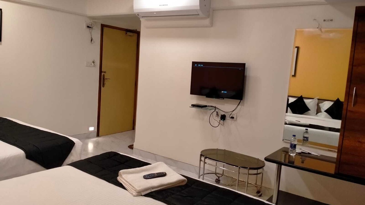 Photo of Bedroom in Marol