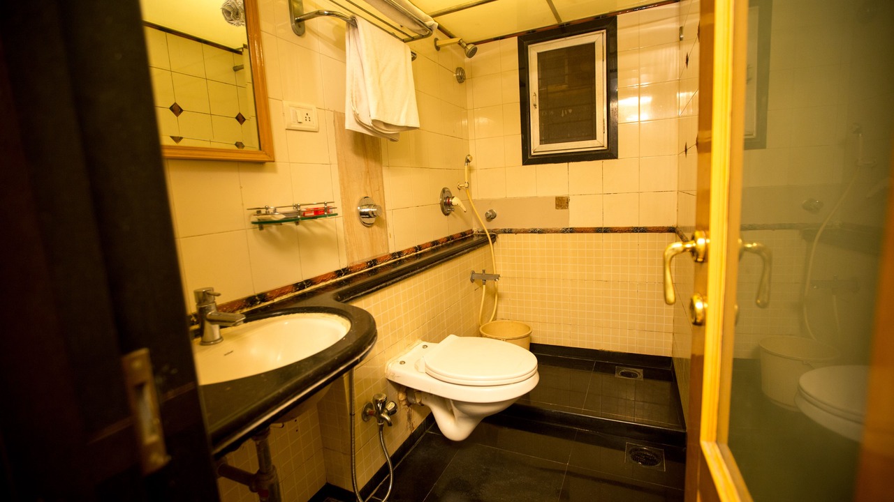 Photo of Bathroom in Marol