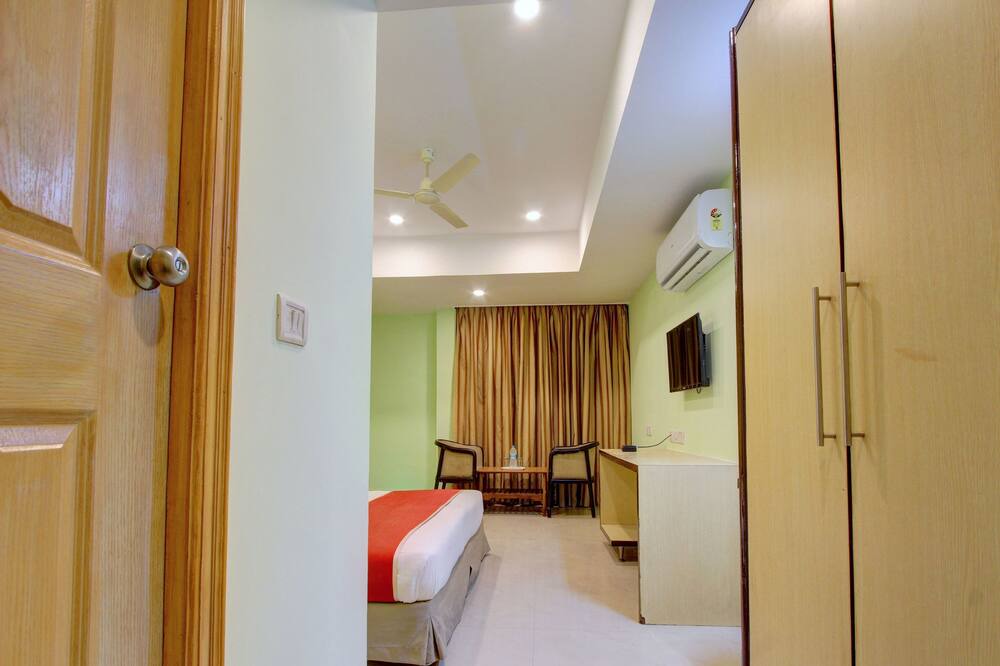 Photo of Bedroom in Ameerpet