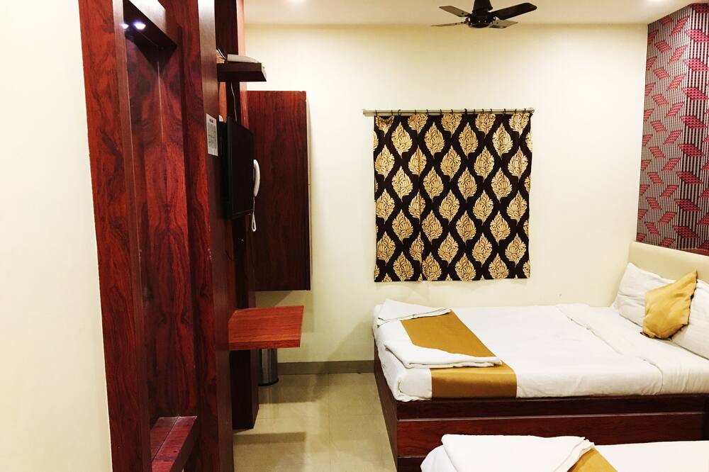 Photo of Bedroom in Dharavi