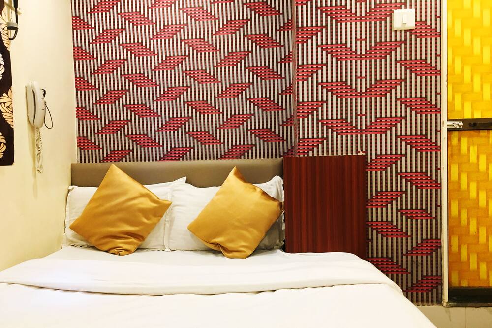Photo of Bedroom in Dharavi