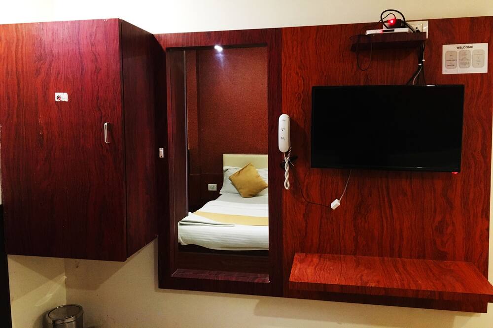 Photo of Bedroom in Dharavi