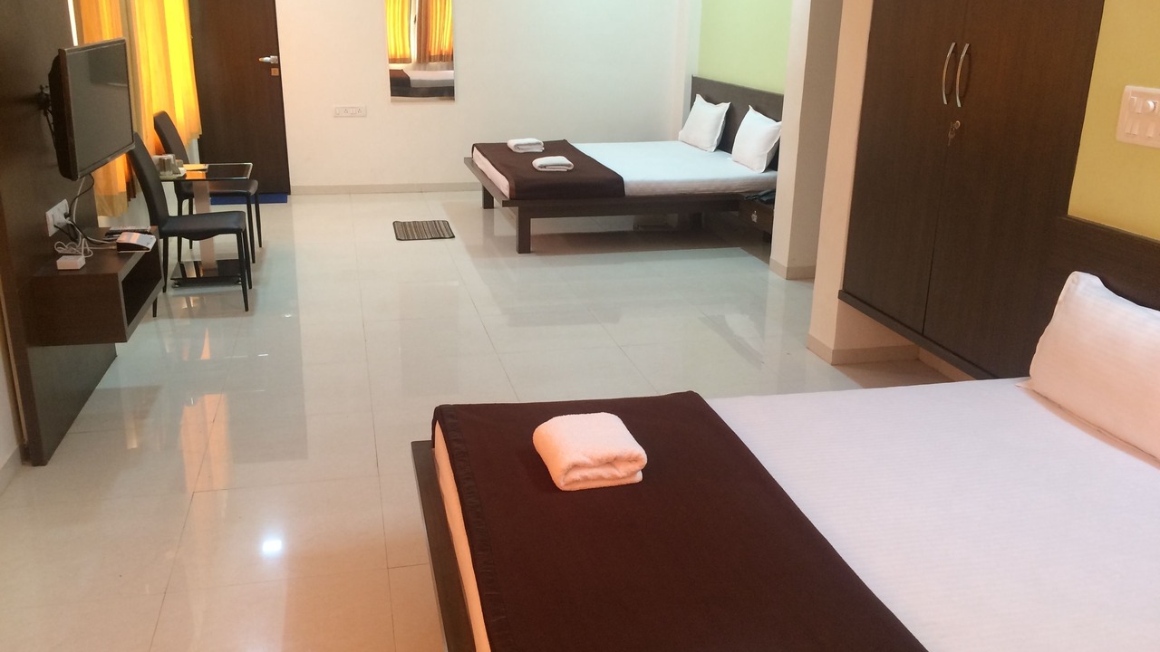 Photo of Bedroom in Trimbak