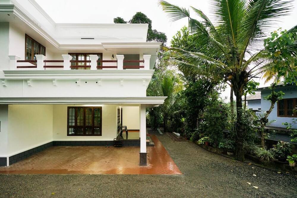Photo of Outdoor in Devikolam