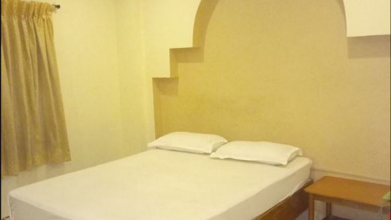 Photo of Bedroom in Tenkasi