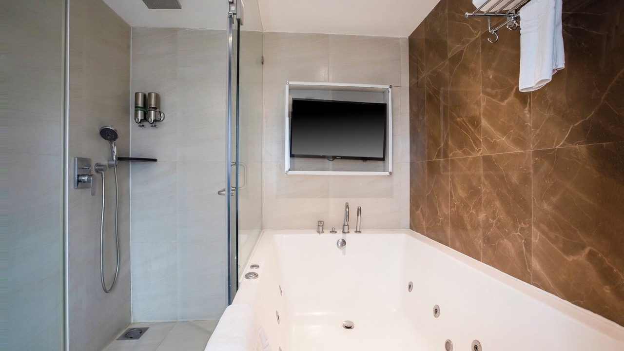 Photo of Bathroom in Khar