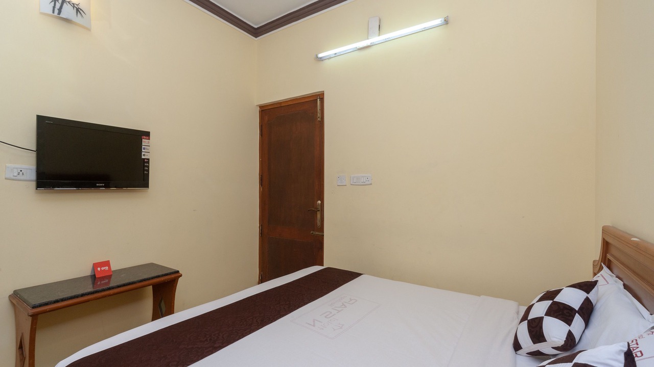 Photo of Bedroom in Uttukuli