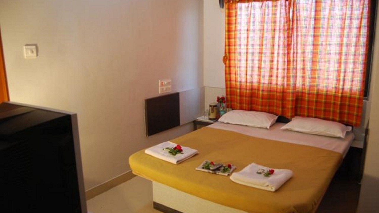 Photo of Bedroom in Shirdi