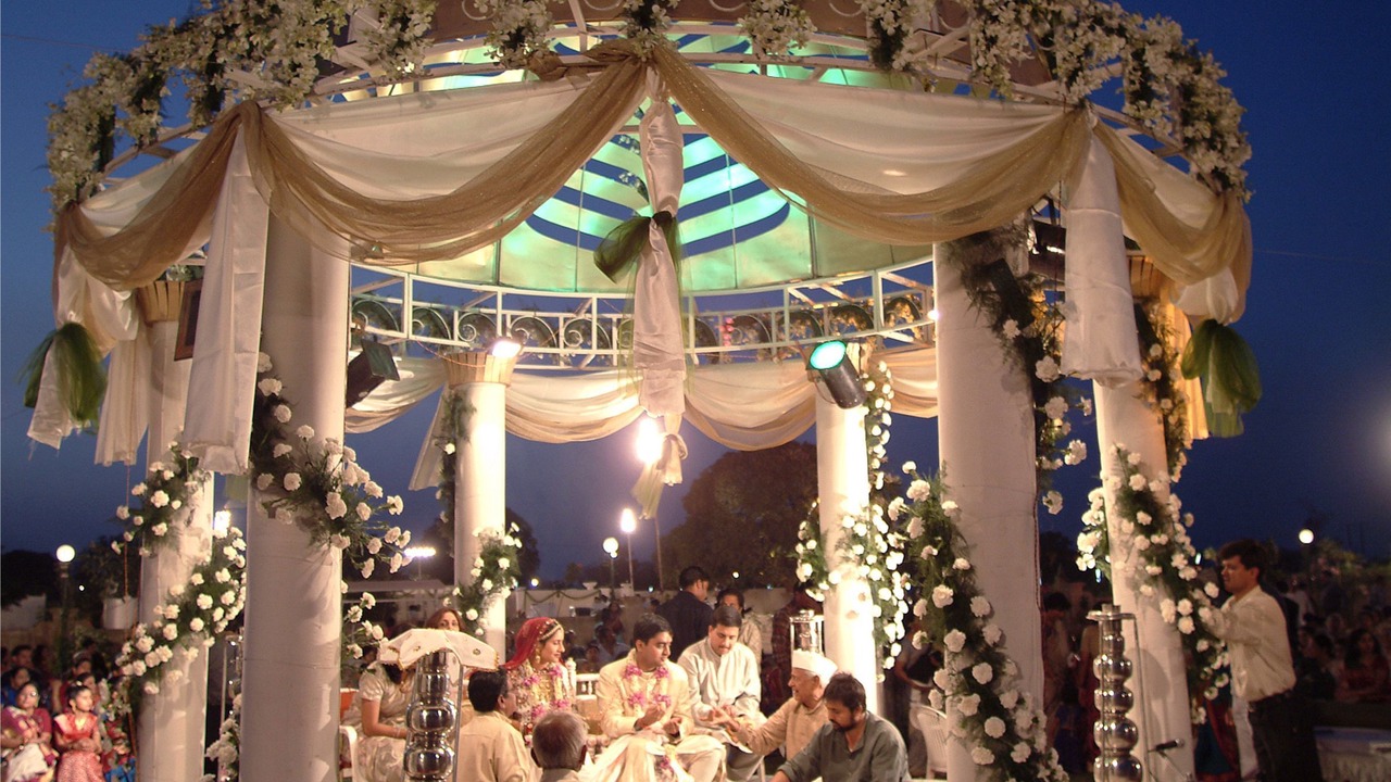 Photo of Outdoor in Alkapuri