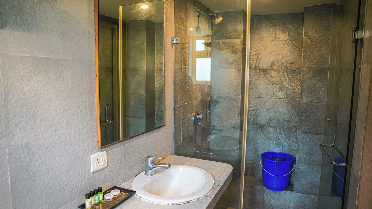 Photo of Bathroom in Gauravaddo