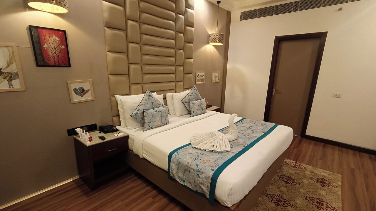 Photo of Bedroom in Sangram Colony