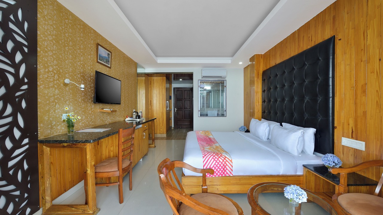 Photo of Bedroom in Lansdowne
