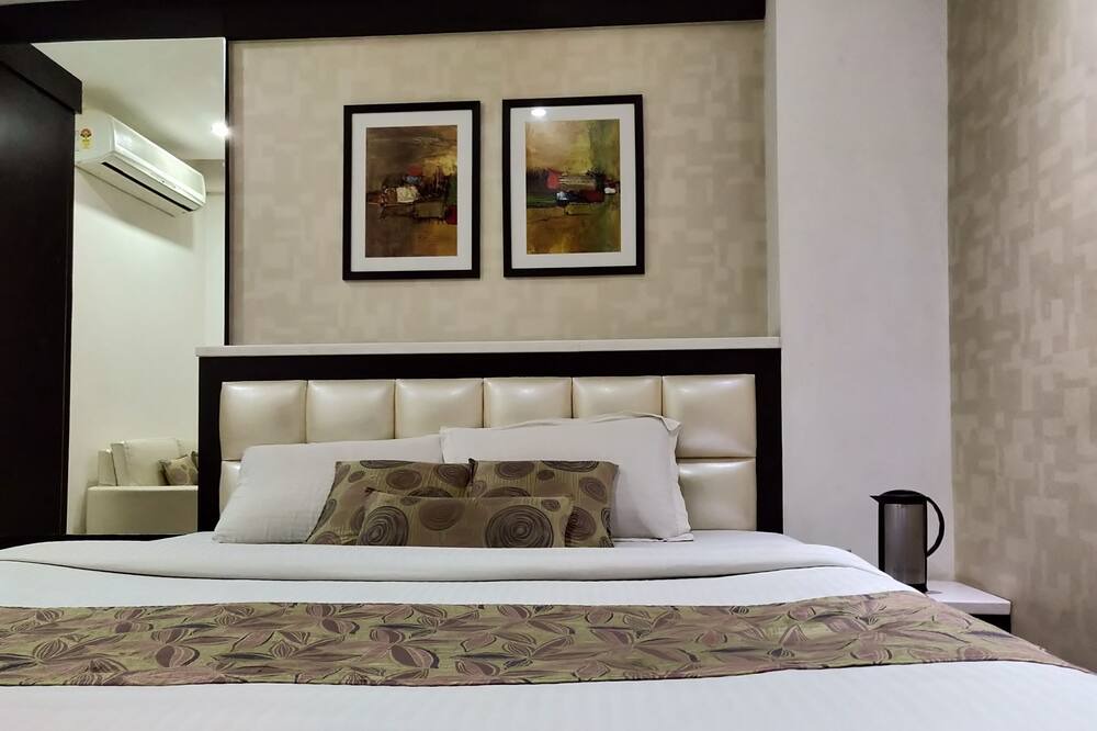 Photo of Bedroom in Adarsh Nagar