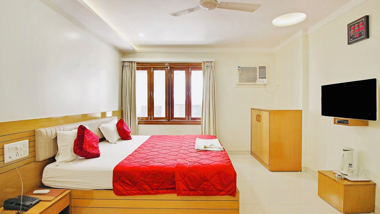 Photo of Bedroom in Surat